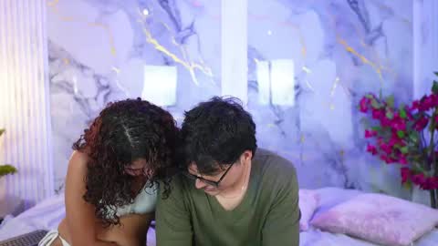 vanilla_hot_ online show from 18, 9, 2025