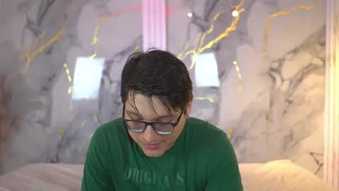 vanilla_hot_ online show from 28, 10, 2025