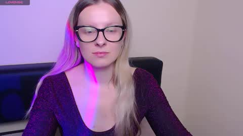 Mia online show from 15, 10, 2025