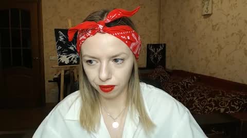 Snapshot of vanillamuffin chatting on 9, 1, 2025 VanillaMuffin online show from 9, 1, 2025