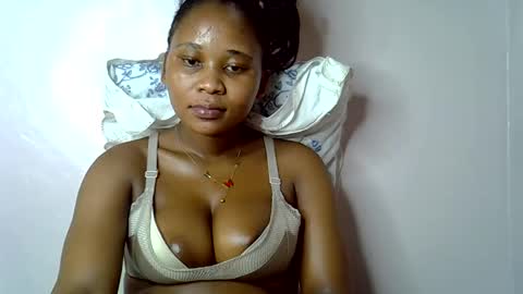 Snapshot of vanillavenus chatting on 29, 10, 2025 vanillavenus online show from 29, 10, 2025