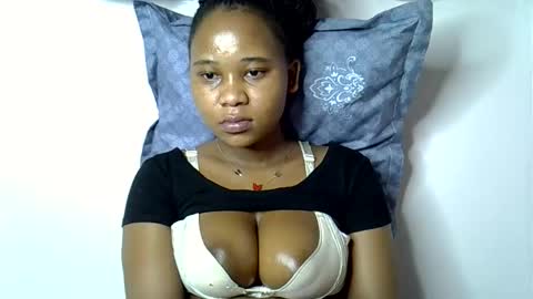 Snapshot of vanillavenus chatting on 31, 10, 2025 vanillavenus online show from 31, 10, 2025