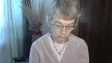Snapshot of vanillaxcreamy chatting on 20, 10, 2025 Vanillaxcreamy online show from 20, 10, 2025