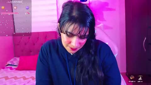 Vanesa online show from 5, 1, 2025