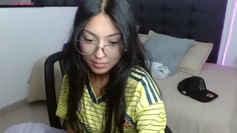 Snapshot of vannesweet_ chatting on 27, 6, 2026 vane online show from 27, 6, 2026