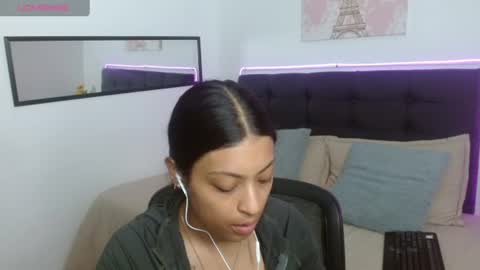 Snapshot of vannesweet_ chatting on 16, 7, 2026 vane online show from 16, 7, 2026