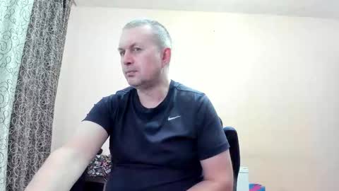 Snapshot of vano_822 chatting on 28, 11, 2025 vano_822 online show from 28, 11, 2025