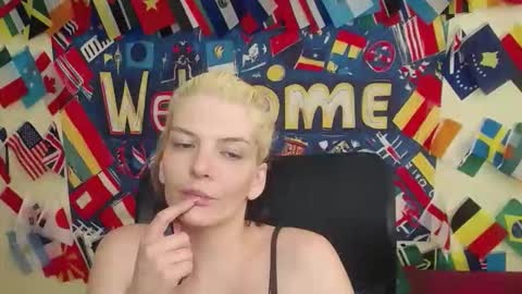 Vanessa online show from 4, 4, 2026