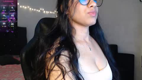 Snapshot of vanyxxxx chatting on 24, 11, 2025 vanyxxxx online show from 24, 11, 2025