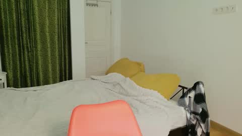 Snapshot of vaolietkat chatting on 23, 10, 2025 vaolietkat online show from 23, 10, 2025