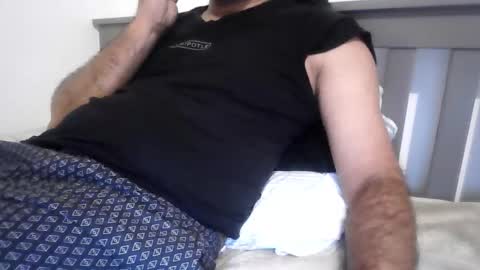 Snapshot of varghese28 chatting on 2, 12, 2025 kerala mallu boy online show from 2, 12, 2025