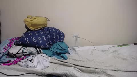 Snapshot of varmico chatting on 17, 11, 2025 Harold online show from 17, 11, 2025