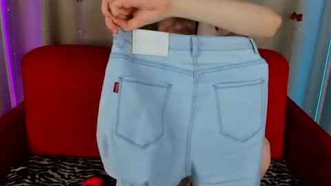 Snapshot of vasilisalove chatting on 20, 7, 2026 VasilisaLove online show from 20, 7, 2026