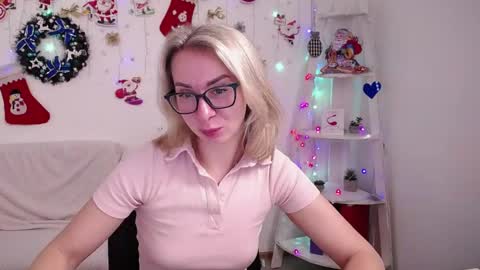 Snapshot of vasilisasii chatting on 23, 12, 2024 Vasilisa online show from 23, 12, 2024