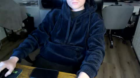 Vaslo online show from 22, 4, 2026