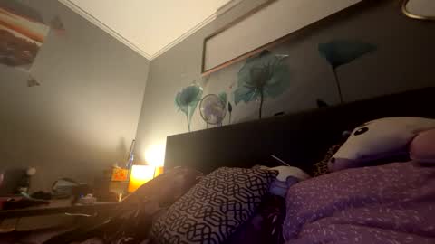 Snapshot of vaua089 chatting on 17, 9, 2025 vaua089 online show from 17, 9, 2025