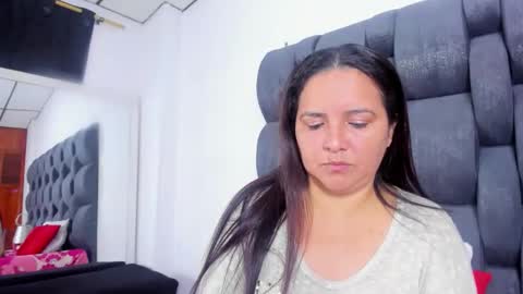 Snapshot of vauroracooper chatting on 15, 9, 2025 Aurora Cooper online show from 15, 9, 2025