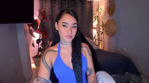 Snapshot of vayolett_bass chatting on 28, 7, 2026 Vayolett Bass online show from 28, 7, 2026