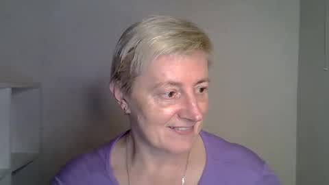 Snapshot of vea_motty chatting on 7, 11, 2025 vea_motty online show from 7, 11, 2025