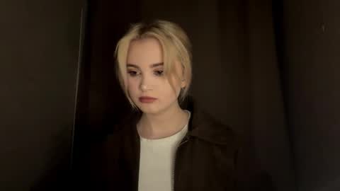 Monika online show from 19, 12, 2025