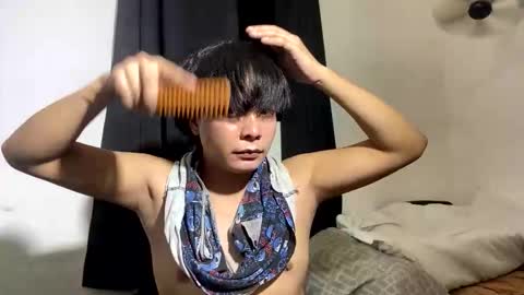 Snapshot of vee_horny01 chatting on 18, 5, 2026 vee online show from 18, 5, 2026