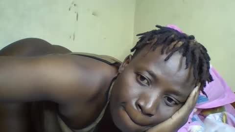 Snapshot of vee_tommy chatting on 28, 12, 2024 Vee tommy online show from 28, 12, 2024