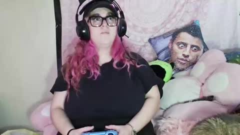 Veronica Lehane online show from 6, 1, 2025