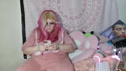 Veronica Lehane online show from 16, 2, 2025