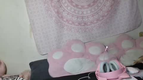 Veronica Lehane online show from 26, 10, 2025