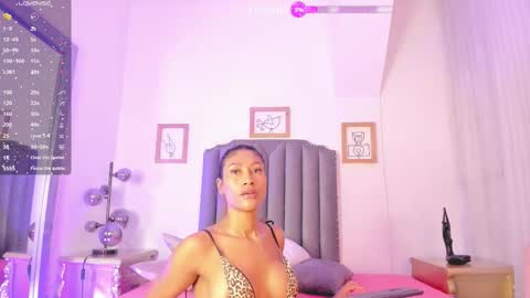 Snapshot of vega__16 chatting on 9, 10, 2025 online show from 9, 10, 2025