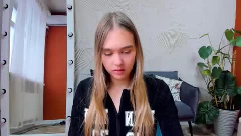 Snapshot of vel1ka chatting on 25, 10, 2025 Barbara online show from 25, 10, 2025