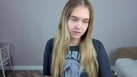 Snapshot of vel1ka chatting on 25, 11, 2025 Barbara online show from 25, 11, 2025