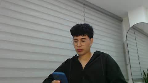 Snapshot of velascosexyboy chatting on 23, 1, 2025 velascosexyboy online show from 23, 1, 2025