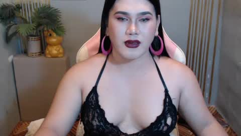 TS VELINDA online show from 7, 7, 2026