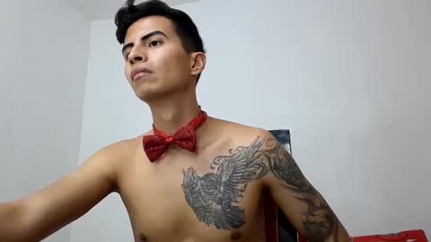 velk_hot1 online show from 9, 3, 2025