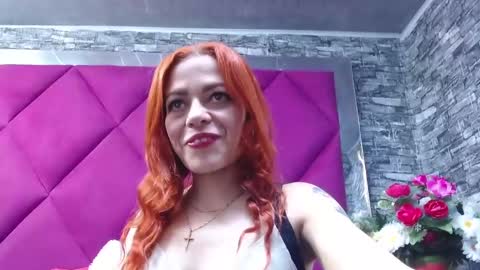vellaparis online show from 10, 1, 2025