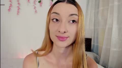 Snapshot of velvet_00 chatting on 25, 6, 2026 velvet_00 online show from 25, 6, 2026