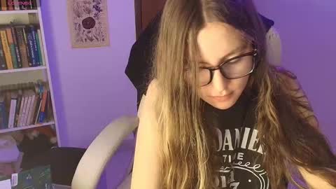 Sophi  online show from 2, 3, 2026