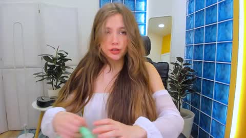 velvet_cherry online show from 31, 1, 2025