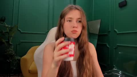 velvet_cherry online show from 12, 3, 2025