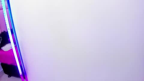 velvet_giirll online show from 25, 6, 2026