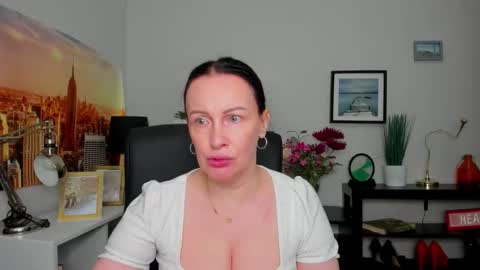 Jasmine online show from 11, 9, 2025