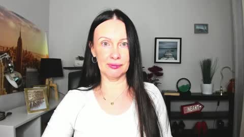 Jasmine online show from 24, 9, 2025