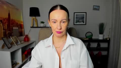 Jasmine online show from 22, 12, 2025