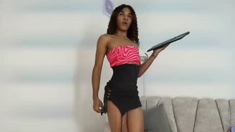 Snapshot of velvet_sex23 chatting on 7, 7, 2026 velvet_sex23 online show from 7, 7, 2026