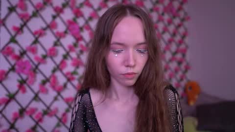 Snapshot of velvet_vice chatting on 23, 10, 2025 Polly online show from 23, 10, 2025