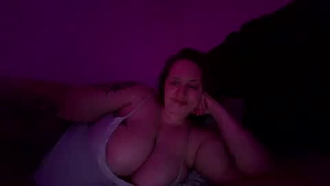 Snapshot of velvet_vixen777 chatting on 31, 7, 2026 velvet_vixen777 online show from 31, 7, 2026
