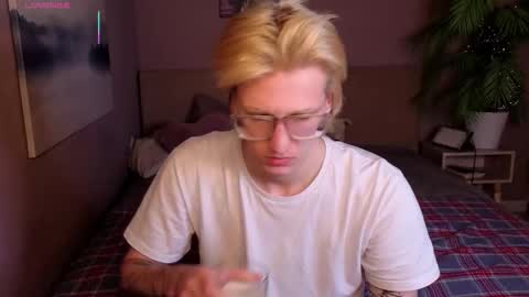 Snapshot of velvetbite chatting on 14, 1, 2026 velvetbite online show from 14, 1, 2026