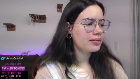 Snapshot of velvetcrystal chatting on 9, 10, 2025 Crystal PVT OPEN online show from 9, 10, 2025