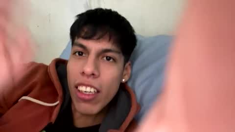 Velvetdesire x online show from 5, 4, 2026